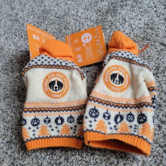 Two Tito's Vodka Bottle Fairisle Embroidered Hooded Sweater Orange White Nwt - Picture 3 of 3